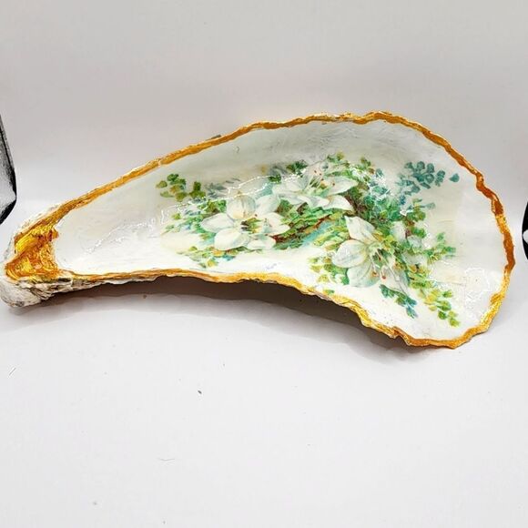 OYSTER DECOUPAGE SHELLS  - Picture 1 of 3